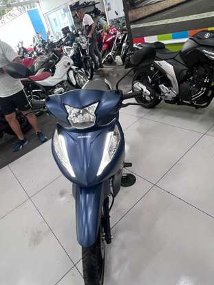 HONDA-BIZ 125 EX-2024