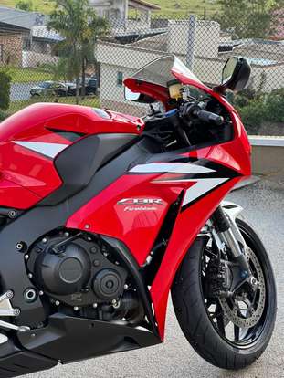 HONDA-CBR 1000RR FIREBLADE-2012