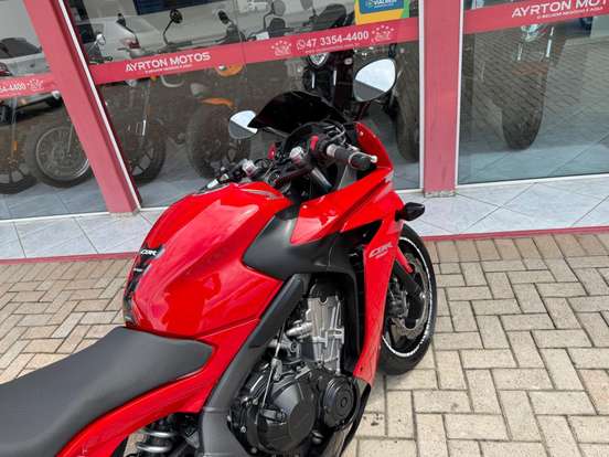 HONDA-CBR 650F-2015