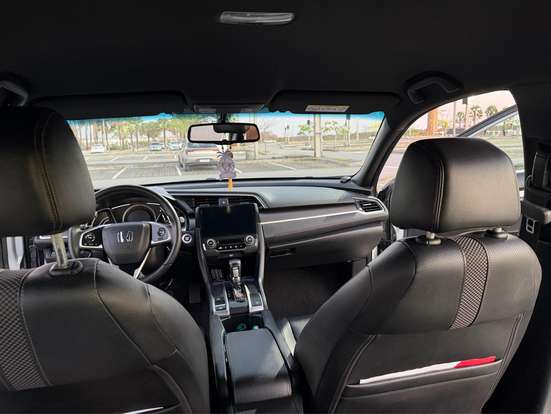 HONDA-CIVIC-2021
