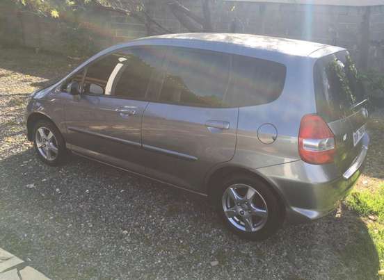 HONDA-FIT-2007