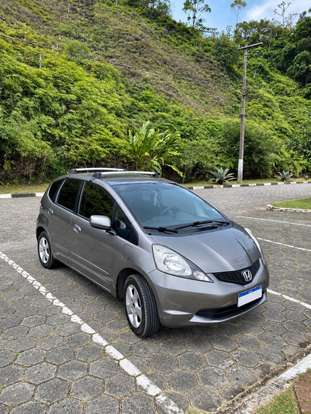 HONDA-FIT-2009
