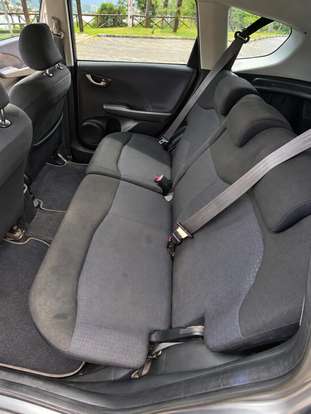 HONDA-FIT-2009