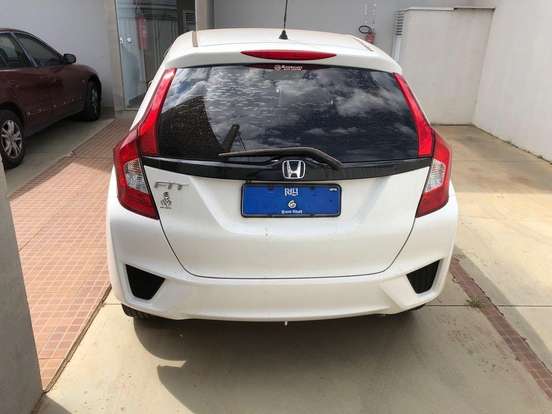 HONDA-FIT-2016