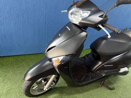 HONDA-LEAD 110-2012