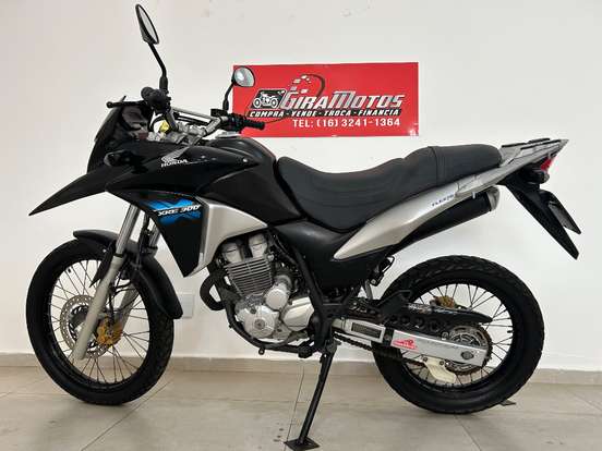 HONDA-XRE 300-2015