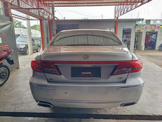 HYUNDAI-AZERA-3.3 MPFI GLS SEDAN V6 24V GASOLINA 4P AUTOMÁTICO HYUNDAI-AZERA-2010