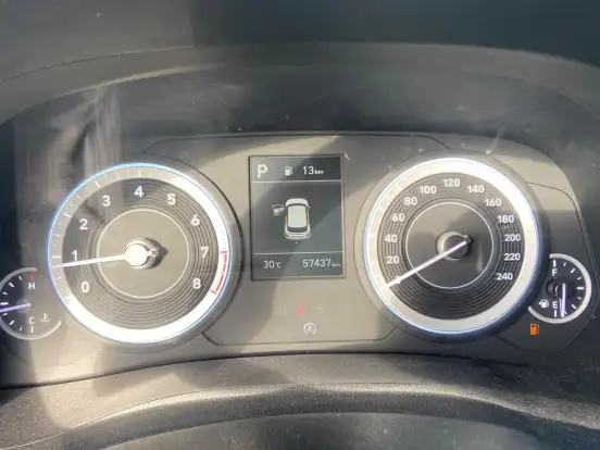 HYUNDAI-CRETA-2022