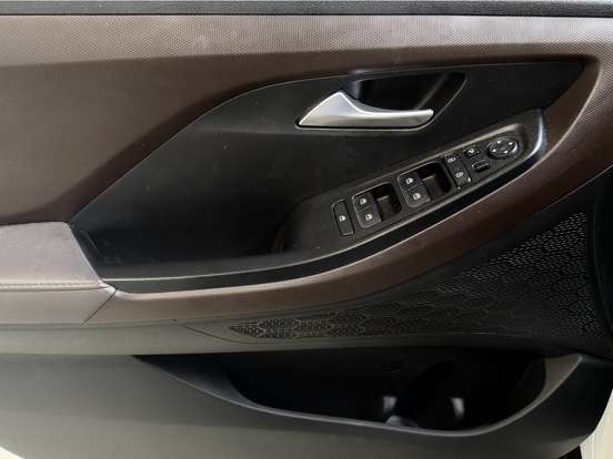 HYUNDAI-CRETA-2023