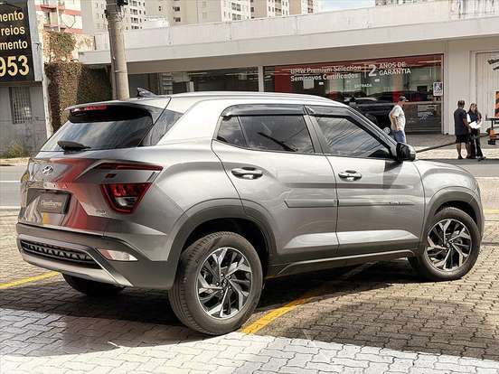 HYUNDAI-CRETA-2023