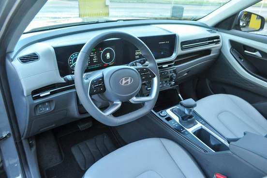HYUNDAI-CRETA-2025