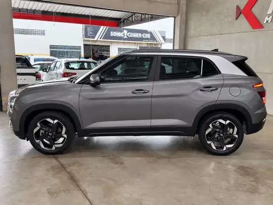 HYUNDAI-CRETA-2023