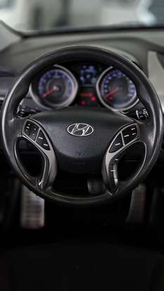 HYUNDAI-ELANTRA-1.8 GLS 16V GASOLINA 4P AUTOMÁTICO HYUNDAI-ELANTRA-2012