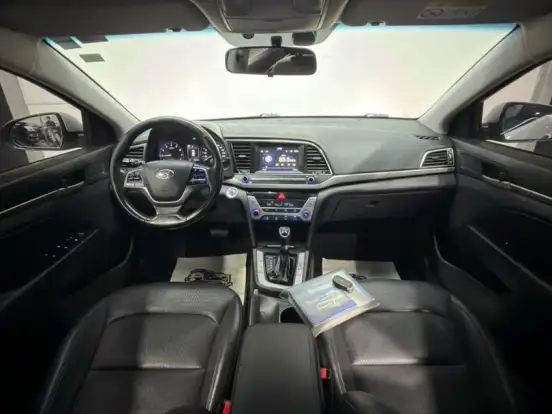 HYUNDAI-ELANTRA-2.0 16V FLEX 4P AUTOMÁTICO HYUNDAI-ELANTRA-2016
