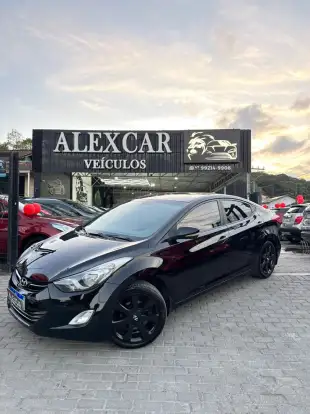HYUNDAI-ELANTRA-2012