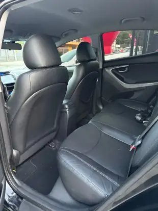 HYUNDAI-ELANTRA-2012