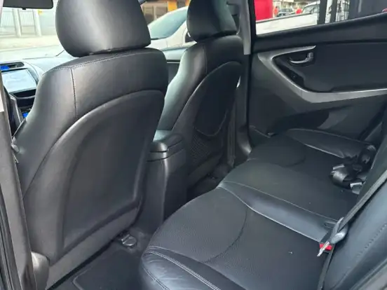 HYUNDAI-ELANTRA-2.0 GLS 16V FLEX 4P AUTOMÁTICO HYUNDAI-ELANTRA-2012