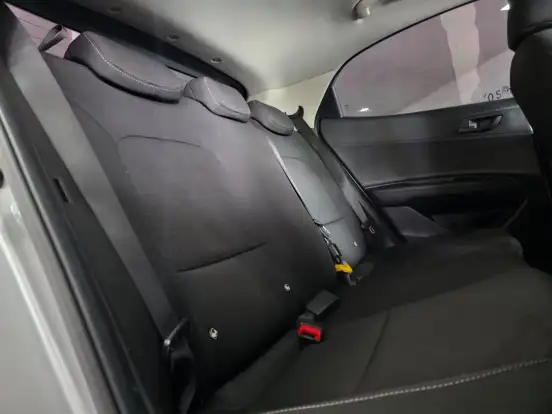 HYUNDAI-HB20-2023