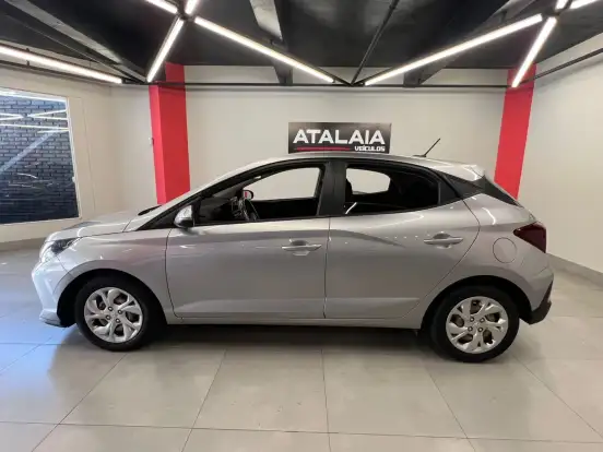 HYUNDAI-HB20-2022