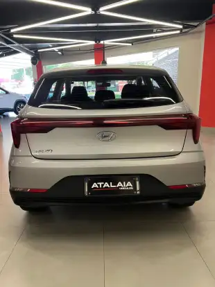 HYUNDAI-HB20-2022