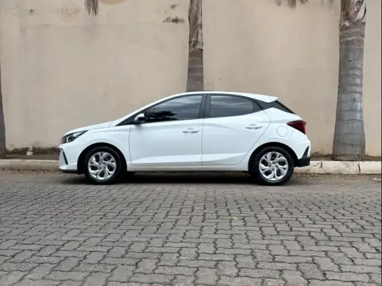 HYUNDAI-HB20-1.0 12V FLEX COMFORT PLUS MANUAL HYUNDAI-HB20-2024