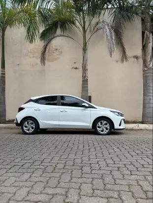 HYUNDAI-HB20-2024