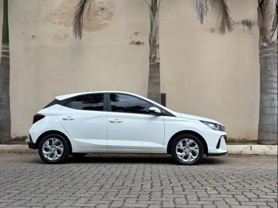 HYUNDAI-HB20-1.0 12V FLEX COMFORT PLUS MANUAL HYUNDAI-HB20-2024