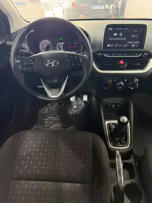 HYUNDAI-HB20-2022