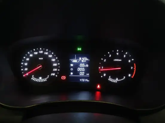 HYUNDAI-HB20-2023
