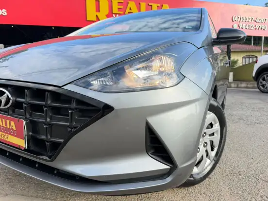 HYUNDAI-HB20-2022