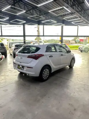 HYUNDAI-HB20-2017