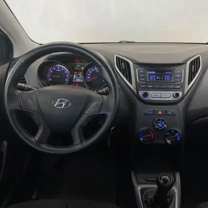 HYUNDAI-HB20-2016