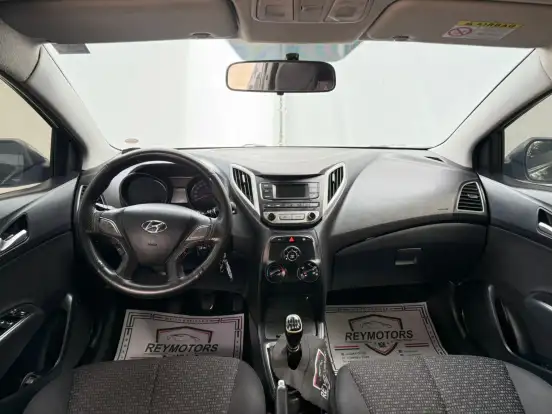HYUNDAI-HB20-2017