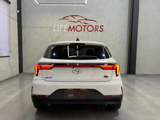 HYUNDAI-HB20-2022