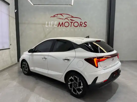 HYUNDAI-HB20-2022