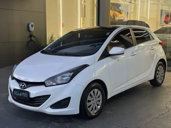 HYUNDAI-HB20-2015