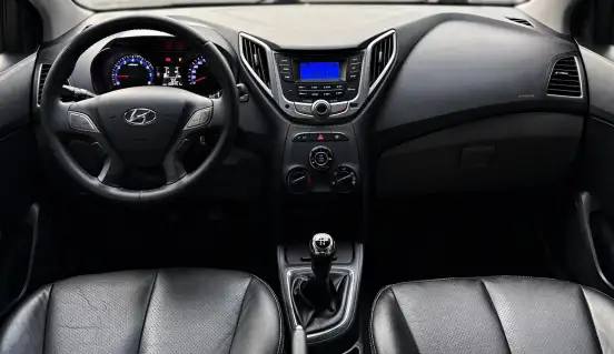 HYUNDAI-HB20-1.6 PREMIUM 16V FLEX 4P MANUAL HYUNDAI-HB20-2014