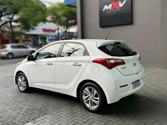 HYUNDAI-HB20-2014
