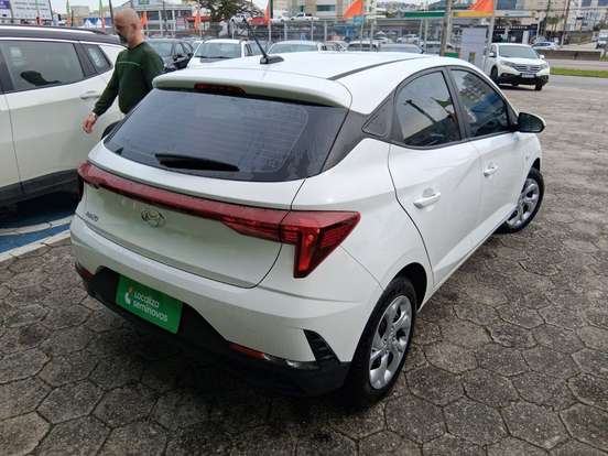 HYUNDAI-HB20-2025
