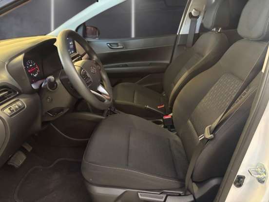 HYUNDAI-HB20-2024