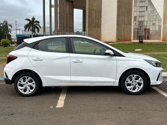 HYUNDAI-HB20-1.0 12V FLEX COMFORT PLUS MANUAL HYUNDAI-HB20-2024