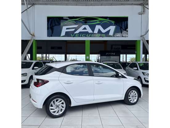 HYUNDAI-HB20-2022