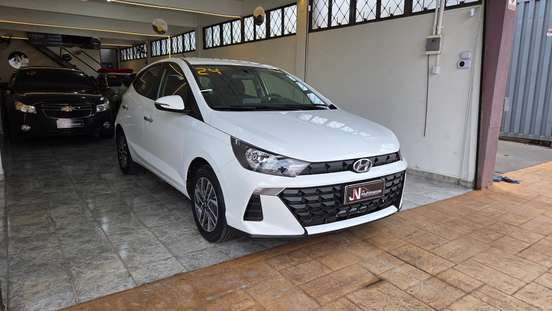 HYUNDAI-HB20-2023