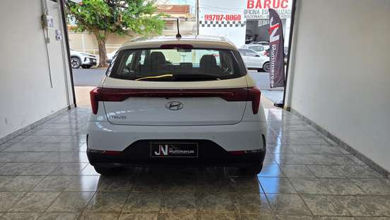 HYUNDAI-HB20-2023