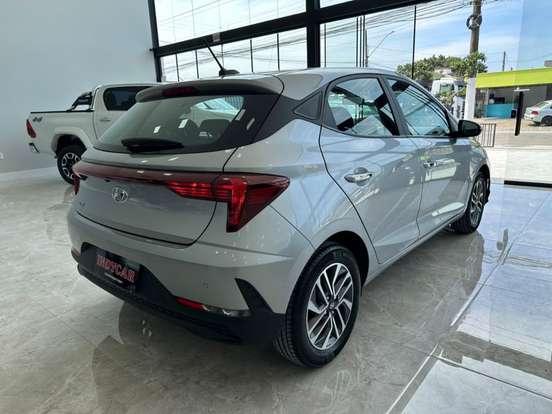 HYUNDAI-HB20-2023