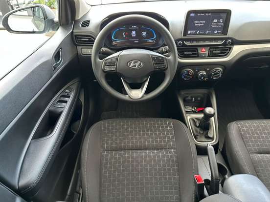 HYUNDAI-HB20-2023
