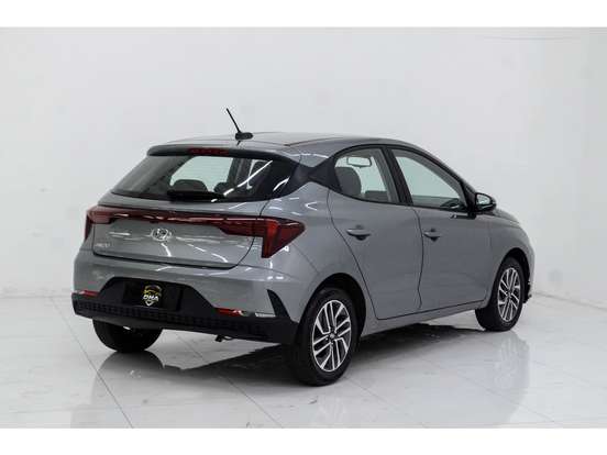 HYUNDAI-HB20-2023