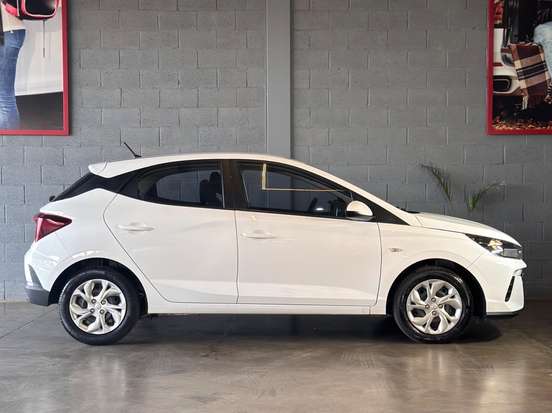 HYUNDAI-HB20-2024