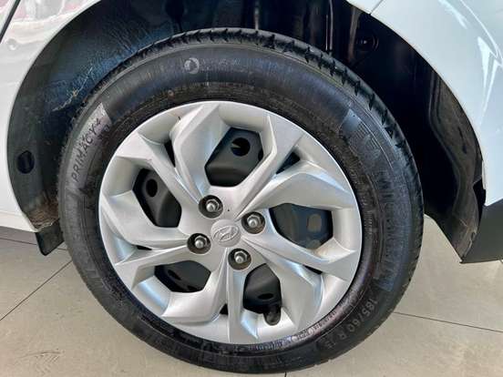 HYUNDAI-HB20-2024