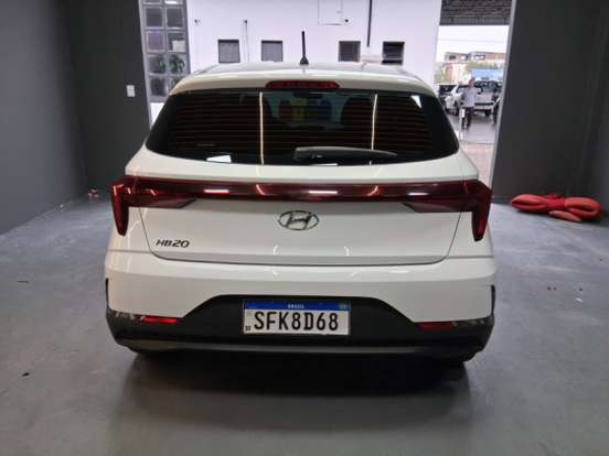HYUNDAI-HB20-2024